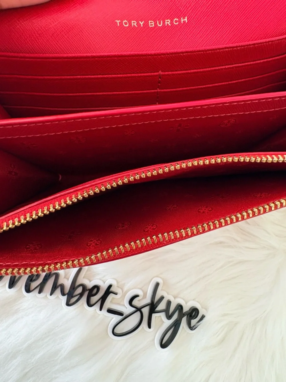 Tory Burch‎ Red saffiano Crossbody Wallet on Chain